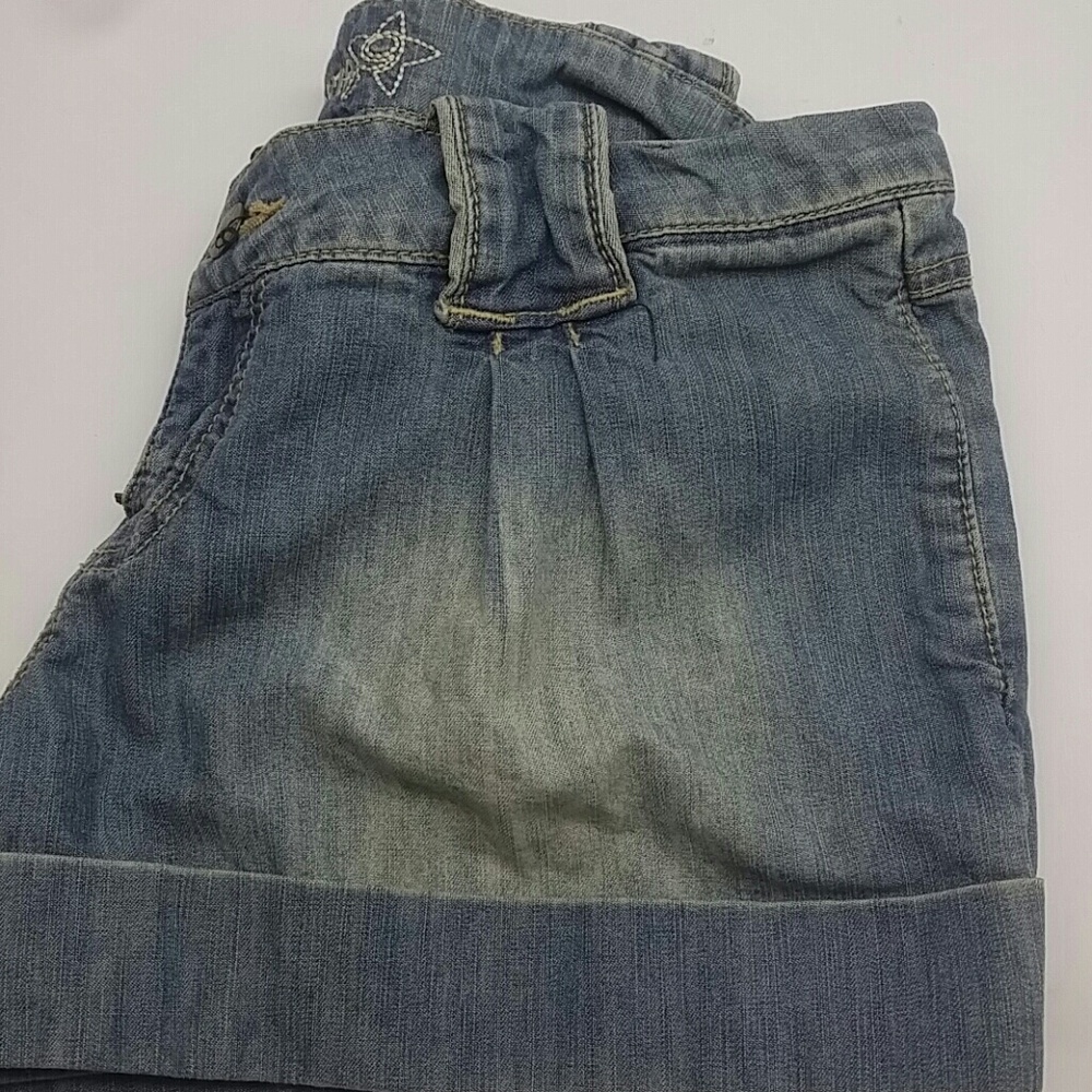Nordstrom brass Plum jean shorts size M🔥🔥 - Picture 4 of 5